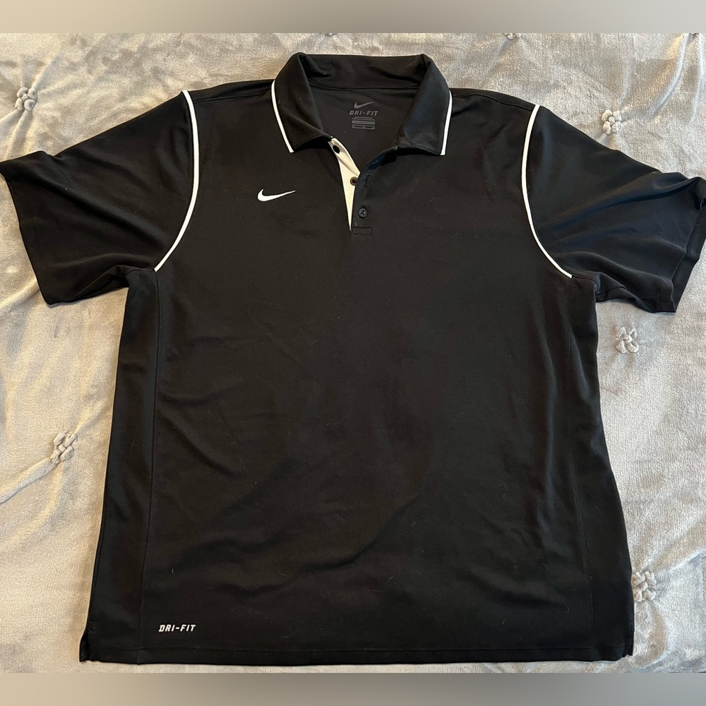 Men’s XL Nike dri fit polo